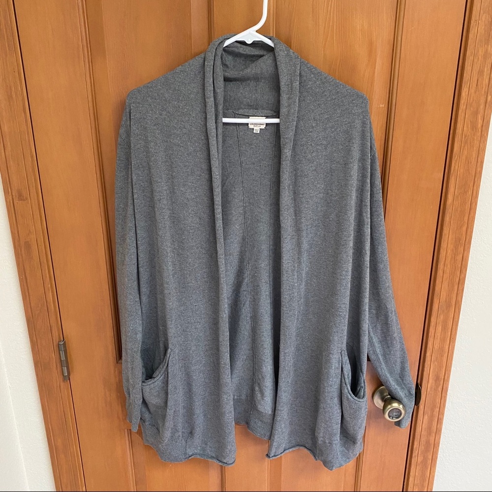 Aritzia Tops | Wilfred Grey Cardigan